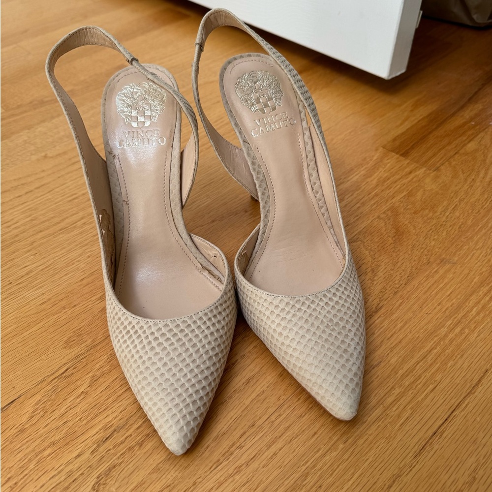 Vince Camuto Women's Cream Slingback Heels